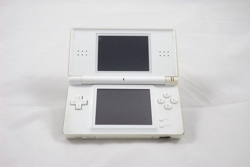 Nintendo lite handheld - nintendo,