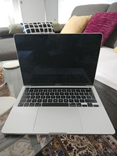 Apple MacBook Pro M2 Pro 13,3