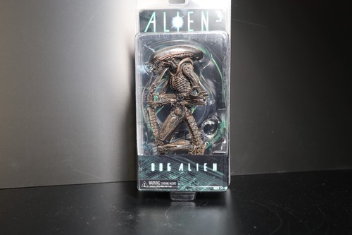 Alien dog - 3,