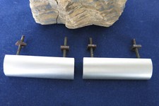 2 Alu-Griffe, massiv,  50iger J., gebr. geringste Gebrauchsspuren, hyg. sauber