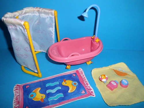 Miniworld baby born - %**miniworld,