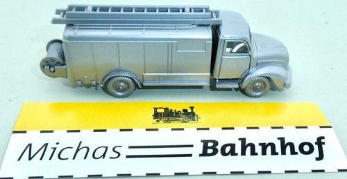 Feuerwehr gerätewagen - feuerwehr,