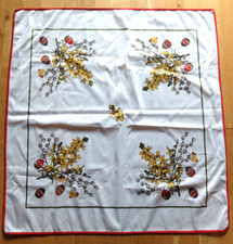 sehr schöne Ostertischdecke, Tischdecke , Palmkätzchen, Eier,  Küken 78cm x 74cm