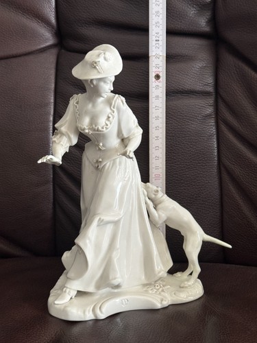 Porzellan figur dame mit hund - porzellan,