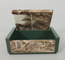 (A0961) Marmor Schatulle, Klappdeckel, aus mehrfarbigem Marmor und Onyx, L=9 cm