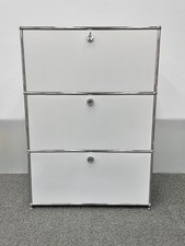 USM Haller Sideboard 3 Fächer 3 Klappen Büro Akten-Regal Lichtgrau Highboard