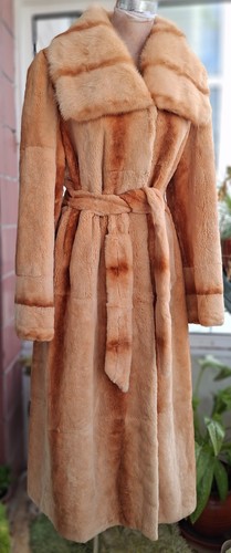 Genuine fur coat - , sheared