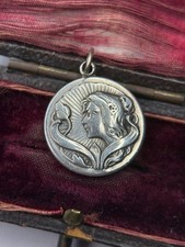 Jugendstil Kettenanhänger