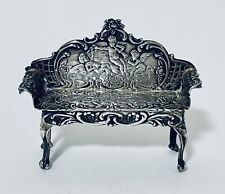 Antikes massives Sterlingsilber Miniatur Neuheit Puppenhaus Sofa Levi & Salaman