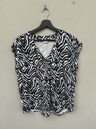 Kurzarm bluse mit zebra muster - kurzarm,