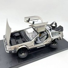 1:18 Delorean Zurück in die