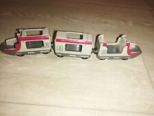 Brio-Eisenbahn Zug Set 2x LO 416, LS 208 und Schaffner