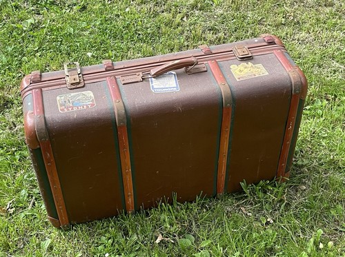 Vintage reisekoffer übersee - vintage,
