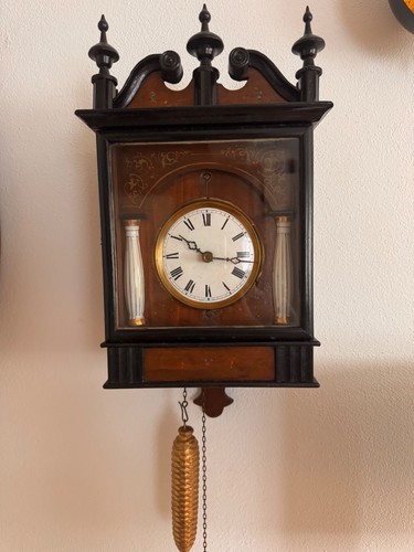 Antike wanduhr aus holz guter - antike, holz,