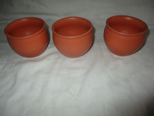 3 kleine keramik  Blumenübertöpfe