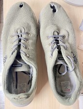 Gebraucht mit 2 Löchern