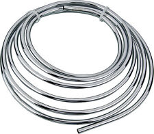 Verchromtes Kupferrohr im Ring