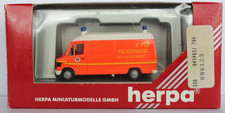 Mercedes-Benz 310D RTW Feuerwehr Hamburg  Herpa 1:87  043403