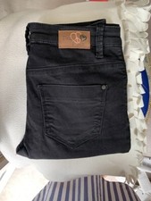 Damenjeans "Made for Peace and Love"