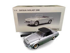 1/18 AUTOart Datsun Fairlady