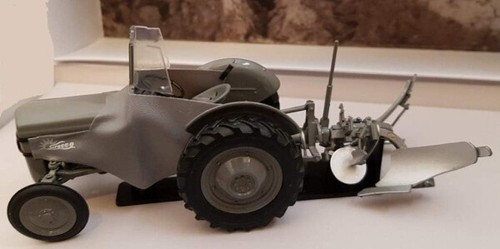 Universal hobbies ferguson - hobbies,