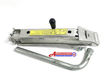 Audi A4 8E B6 Wagenheber Radschlüssel  8EO011031D  8E0011031D 