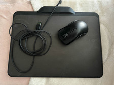 Razer Mamba Kabellose Gaming Maus + Firefly HyperFlux Mauspad