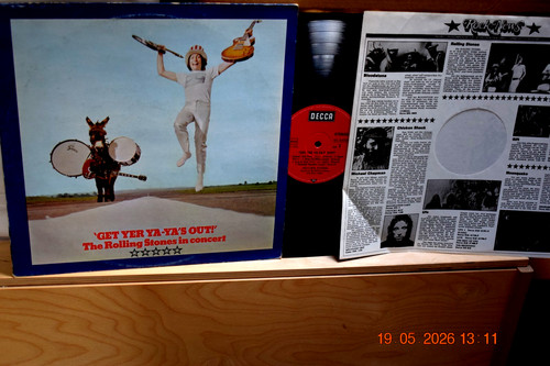 Rolling stones get - rolling, yer