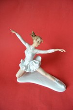 Schaubach Kunst Porzellanfigur Eiskunstläuferin Kurt Steiner