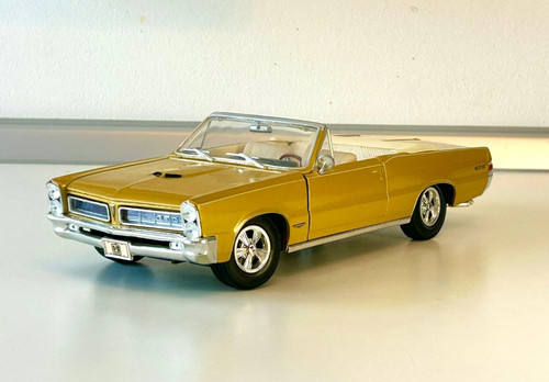 Maisto pontiac gto - gto, hurst