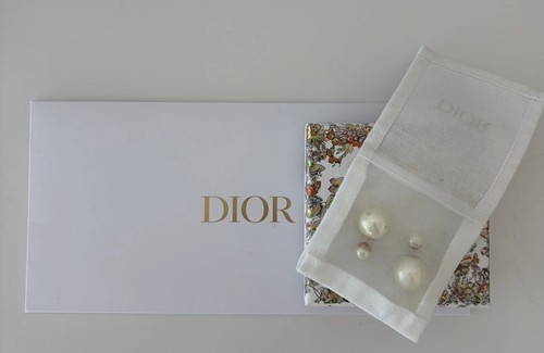 Dior ohrringe mit perlen neu - dior,