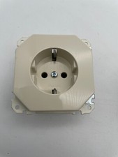 1x Merten Steckdose OctoColor Steckdose mit Blende in cremeweiß