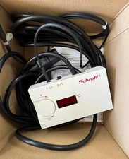 Schroff Drehzahlregelung für Lüfter mit C13 Stecker 60715-005