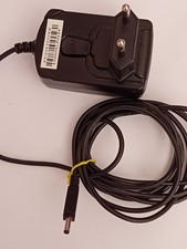 ADAPTER SWITCHING POWER SUPPLY