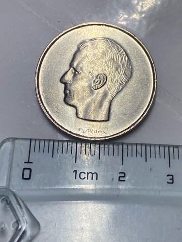 Belgien francs 1976 könig - 10,