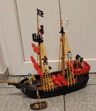 Piratenschiff Playmobil