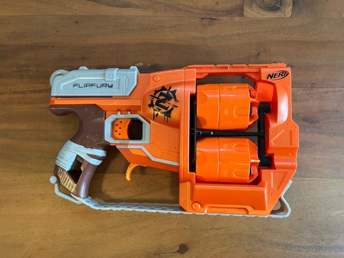 Nerf zombie strike - strike, flipfury