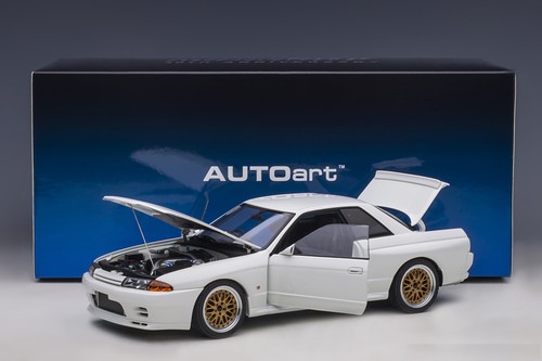 Autoart nissan skyline - 1:18,