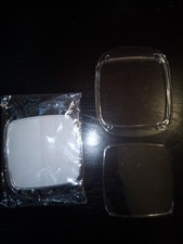 Zwei identische Zahlteller