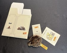 STEIFF #056109 Igel Joggi