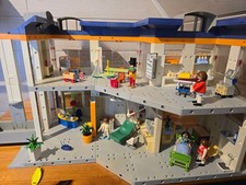 Playmobil 4404 große Clinic Krankenhaus mit Zubehör
