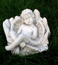 Steinfigur "Engel in der Muschel" Steinguss Skulpturen Gartendekoration Engel
