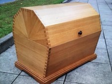 Truhe Eichenholz Einzelstück