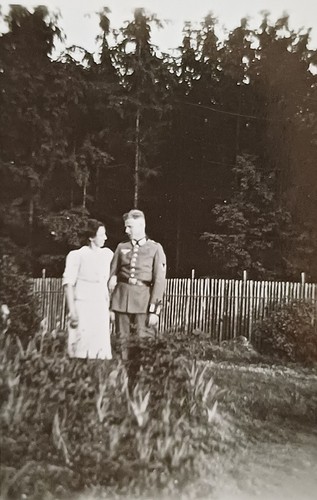 Plauen soldat uniform - in, hält