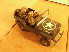 ARNOLD 2500 Jeep USA Military police mit 3 Figuren, Uhrwerk ok, bespielt