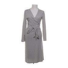 Vera Velour, Wickelkleid
