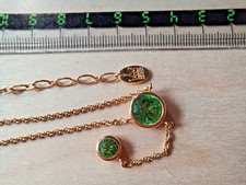 Y-Kette mit grünen Steinen