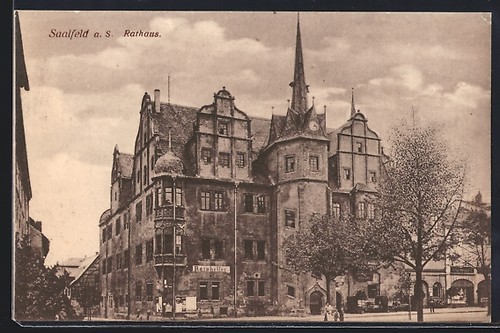 Saalfeld rathaus mit - saalfeld, a.