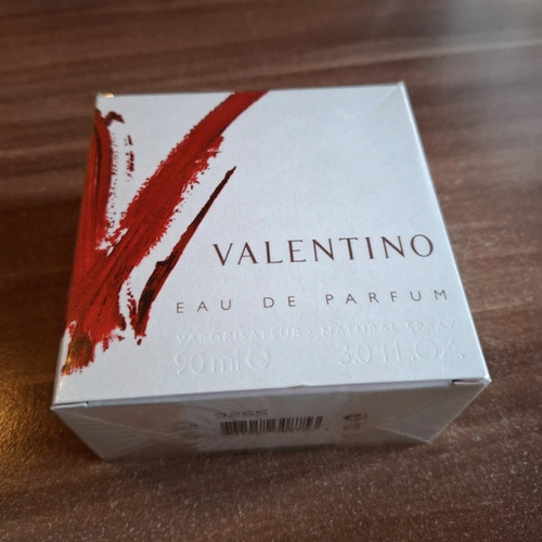 Valentino eau parfum - valentino, v
