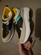 Sport-Schuhe/ Sneaker Gr. 39